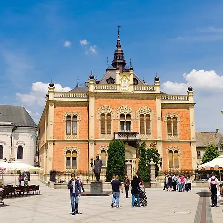 Family Top Bela Lada Sobe Penzion Novi Sad