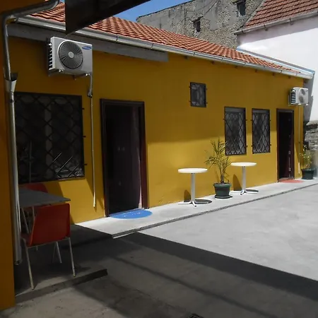 Gæstehus Family Top Bela Lada Sobe Novi Sad